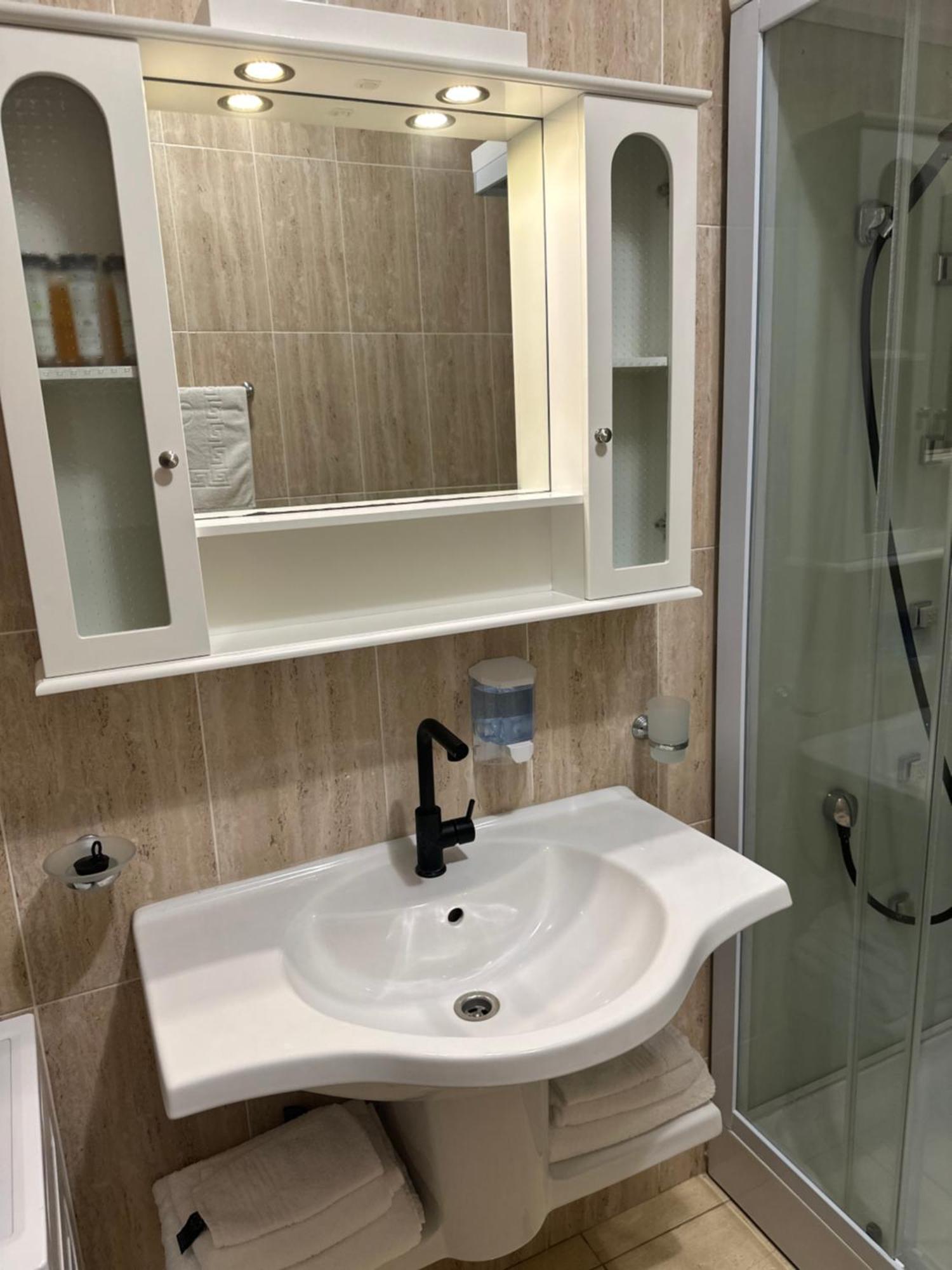 Apartament 2 Camere Samerland Mamaia Nord Bagian luar foto